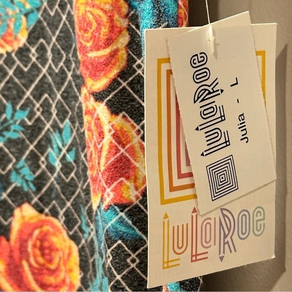 NWT LulaRoe Julia Dress Small Soft High Scoop KneeLength PencilSkirt Large 12-14 - Picture 9 of 13